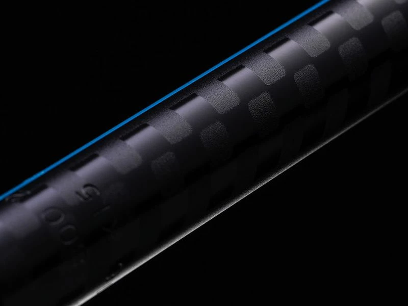 Deity Cintre Blacklabel Bronze 2021 8 Deity Cintre Blacklabel Bronze 2021 – Image 6